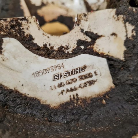 STIHL MS 391 KARTER OSŁONA OBUDOWA KORPUS ZBIORNIK STIHL MS 391 KARTER OSŁONA OBUDOWA KORPUS ZBIORNIK