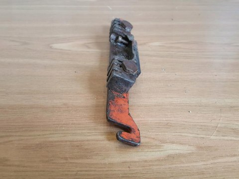STIHL TS 400 MOCOWANIE NÓŻKA STELAŻ STIHL TS 400 MOCOWANIE NÓŻKA STELAŻ