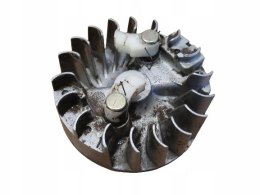KOMATSU G310 MAGNETO KOŁO MAGNESOWE