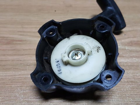 KOMATSU eHT601D SZARPAK STARTER ROZRUSZNIK OBUDOWA KOMATSU eHT601D SZARPAK STARTER ROZRUSZNIK OBUDOWA