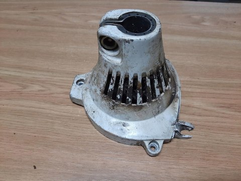 STIHL KM 90 OBUDOWA KORPUS BĘBEN DZWON SPRZĘGŁA STIHL KM 90 OBUDOWA KORPUS BĘBEN DZWON SPRZĘGŁA