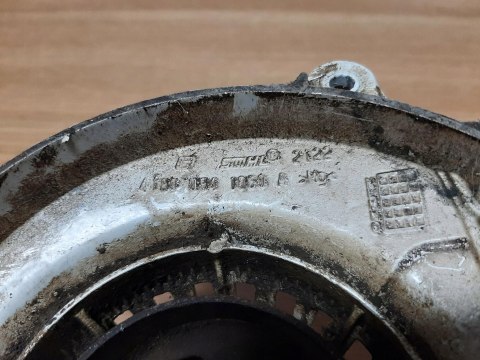 STIHL KM 90 OBUDOWA KORPUS BĘBEN DZWON SPRZĘGŁA STIHL KM 90 OBUDOWA KORPUS BĘBEN DZWON SPRZĘGŁA