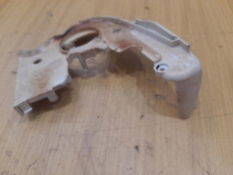 STIHL MS 192 193 201 T OSŁONA POMPY OLEJU POKRYWA STIHL MS 192 193 201 T OSŁONA POMPY OLEJU POKRYWA