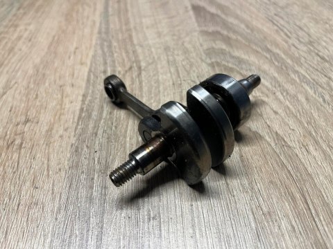 KIORITZ ECHO SRM-2455 WAŁ KORBOWY KORBOWÓD KIORITZ ECHO SRM-2455 WAŁ KORBOWY KORBOWÓD
