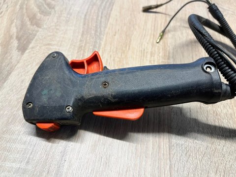 KIORITZ ECHO SRM-3155 RĄCZKA GAZU MANETKA UCHWYT KIORITZ ECHO SRM-3155 RĄCZKA GAZU MANETKA UCHWYT
