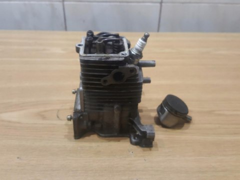 ROBIN BH 2500 CYLINDER TŁOK KOMPLET ROBIN BH 2500 CYLINDER TŁOK KOMPLET