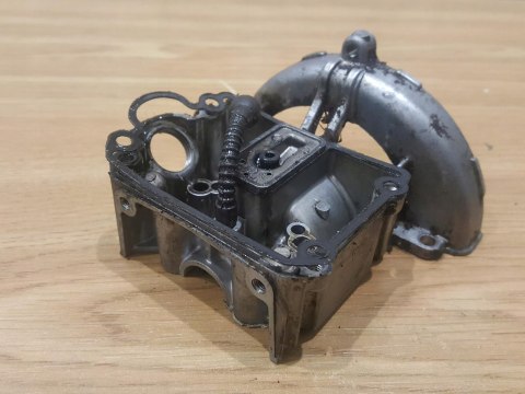 ROBIN BH 2500 KARTER OBUDOWA SILNIKA BLOK KORPUS ROBIN BH 2500 KARTER OBUDOWA SILNIKA BLOK KORPUS