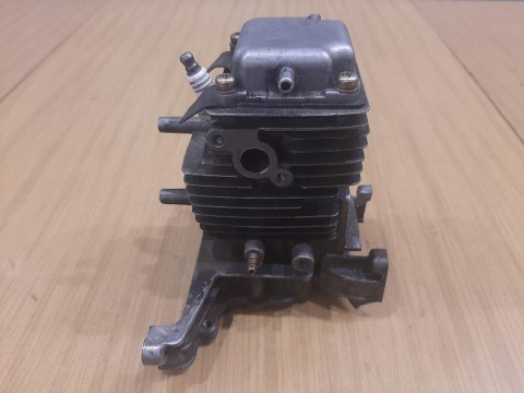 ROBIN BH 3500 CYLINDER TŁOK ORYGINAŁ KOMPLET ROBIN BH 3500 CYLINDER TŁOK ORYGINAŁ KOMPLET