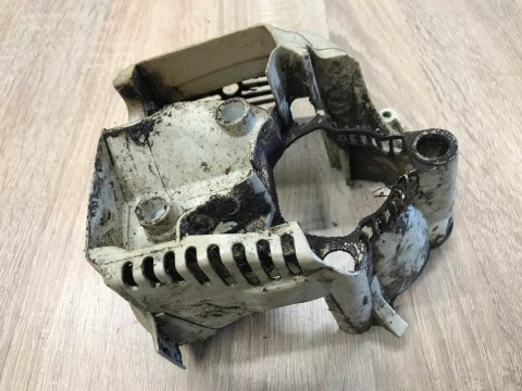 STIHL HS 81 OSŁONA OBUDOWA POKRYWA KORPUS STIHL HS 81 OSŁONA OBUDOWA POKRYWA KORPUS