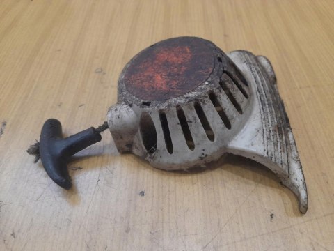 STIHL KM 130 R SZARPAK STARTER ROZRUSZNIK OBUDOWA STIHL KM 130 R SZARPAK STARTER ROZRUSZNIK OBUDOWA
