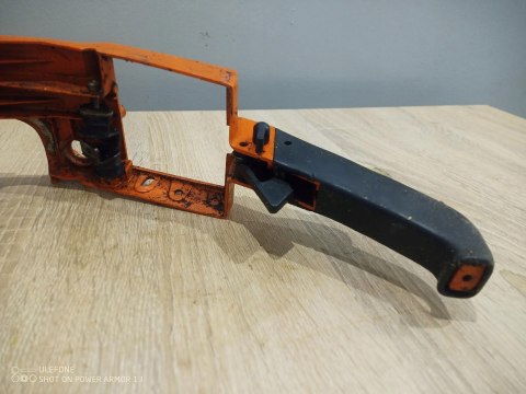 KIORITZ ECHO CS-304 VL RĄCZKA GAZU OSŁONA OBUDOWA KIORITZ ECHO CS-304 VL RĄCZKA GAZU OSŁONA OBUDOWA