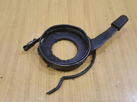 KIORITZ ECHO CS-320 EVL DŹWIGNIA SPRĘŻYNA HAMULCA KIORITZ ECHO CS-320 EVL DŹWIGNIA SPRĘŻYNA HAMULCA