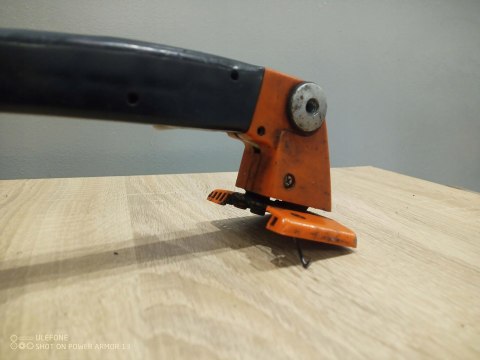 KIORITZ ECHO CS-320 EVL RĄCZKA GAZU RĘKOJEŚĆ KIORITZ ECHO CS-320 EVL RĄCZKA GAZU RĘKOJEŚĆ