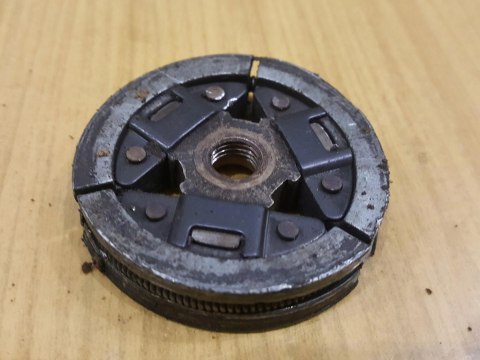 KIORITZ ECHO CS-320 EVL SPRZĘGŁO KOSZ DZWON BĘBEN KIORITZ ECHO CS-320 EVL SPRZĘGŁO KOSZ DZWON BĘBEN