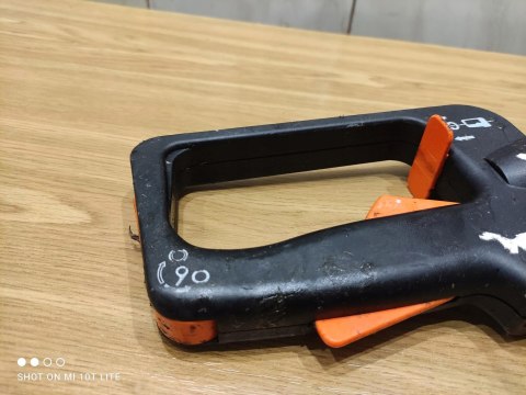 STIHL HS 75 80 85 RĄCZKA GAZU UCHWYT RĘKOJEŚĆ STIHL HS 75 80 85 RĄCZKA GAZU UCHWYT RĘKOJEŚĆ
