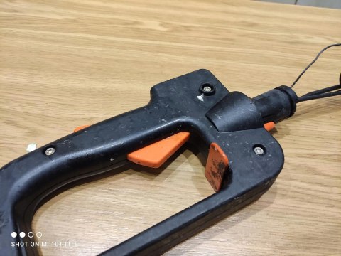 STIHL HS 75 80 85 RĄCZKA GAZU UCHWYT RĘKOJEŚĆ STIHL HS 75 80 85 RĄCZKA GAZU UCHWYT RĘKOJEŚĆ