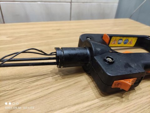 STIHL HS 75 80 85 RĄCZKA GAZU UCHWYT RĘKOJEŚĆ STIHL HS 75 80 85 RĄCZKA GAZU UCHWYT RĘKOJEŚĆ