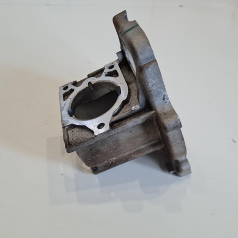 E-FLOR CBT 25E KARTER OBUDOWA SILNIKA KORPUS E-FLOR CBT 25E KARTER OBUDOWA SILNIKA KORPUS