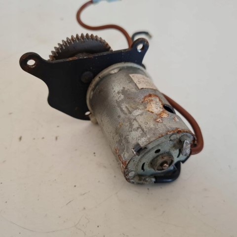 E-FLOR CBT 25E ROZRUSZNIK STARTER ELEKTRYCZNY E-FLOR CBT 25E ROZRUSZNIK STARTER ELEKTRYCZNY