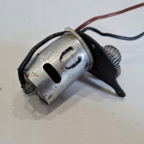 E-FLOR CBT 25E ROZRUSZNIK STARTER ELEKTRYCZNY E-FLOR CBT 25E ROZRUSZNIK STARTER ELEKTRYCZNY