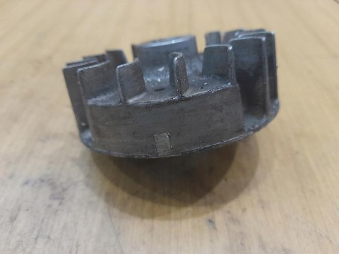 EFCO TS 327L MAGNETO KOŁO MAGNESOWE EFCO TS 327L MAGNETO KOŁO MAGNESOWE