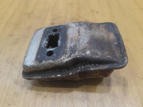EFCO TS 327L TŁUMIK WYDECH EFCO TS 327L TŁUMIK WYDECH