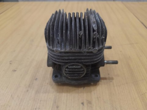 KIORITZ DM-9 CYLINDER TŁOK ORYGINAŁ KOMPLET KIORITZ DM-9 CYLINDER TŁOK ORYGINAŁ KOMPLET