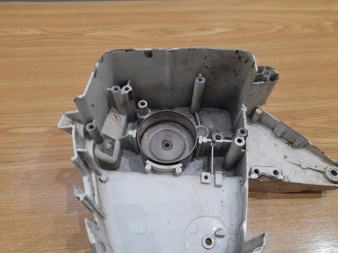 STIHL HS 60 AV OSŁONA OBUDOWA POKRYWA KORPUS STIHL HS 60 AV OSŁONA OBUDOWA POKRYWA KORPUS