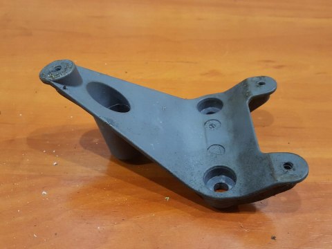 EFCO 8260 UCHWYT MOCOWANIE EFCO 8260 UCHWYT MOCOWANIE