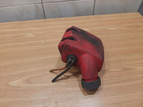 EFCO 8260 ZBIORNIK PALIWA BAK EFCO 8260 ZBIORNIK PALIWA BAK