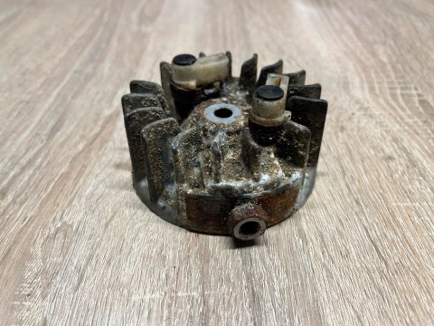 EFCO JET 300 MAGNETO KOŁO MAGNESOWE EFCO JET 300 MAGNETO KOŁO MAGNESOWE