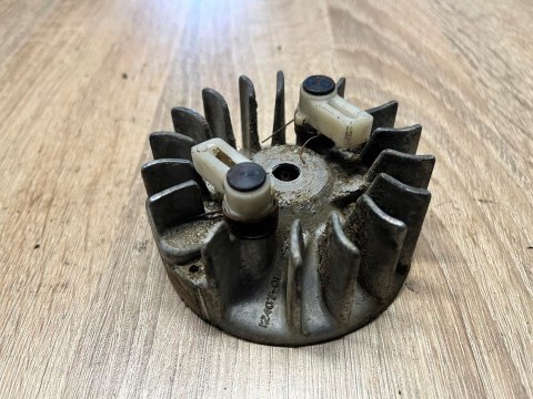 EFCO NAUTAC DB40A MAGNETO KOŁO MAGNESOWE EFCO NAUTAC DB40A MAGNETO KOŁO MAGNESOWE
