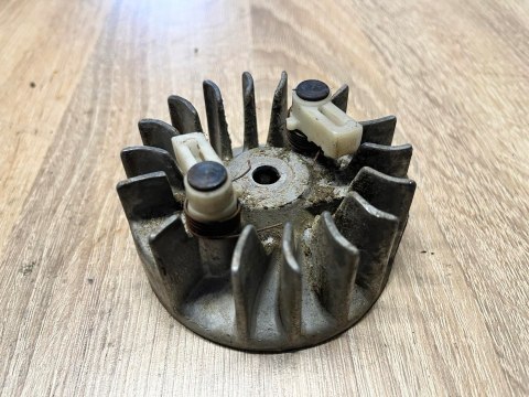 EFCO NAUTAC DB40A PRZEKŁADNIA GŁOWICA TNĄCA EFCO NAUTAC DB40A PRZEKŁADNIA GŁOWICA TNĄCA