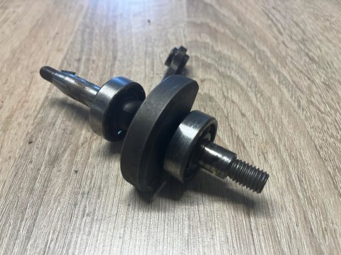 EFCO NAUTAC DB40A WAŁ KORBOWY KORBOWÓD EFCO NAUTAC DB40A WAŁ KORBOWY KORBOWÓD