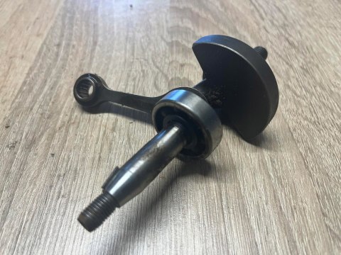 EFCO NAUTAC DB40A WAŁ KORBOWY KORBOWÓD EFCO NAUTAC DB40A WAŁ KORBOWY KORBOWÓD
