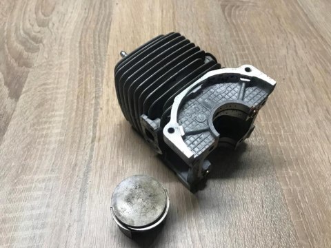 EFCO 400A CYLINDER TŁOK ORYGINAŁ KOMPLET EFCO 400A CYLINDER TŁOK ORYGINAŁ KOMPLET