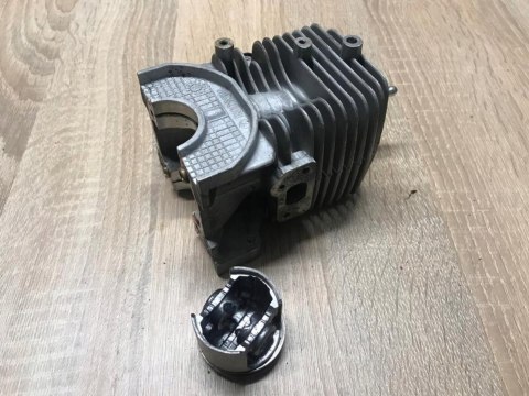 EFCO 400A CYLINDER TŁOK ORYGINAŁ KOMPLET EFCO 400A CYLINDER TŁOK ORYGINAŁ KOMPLET