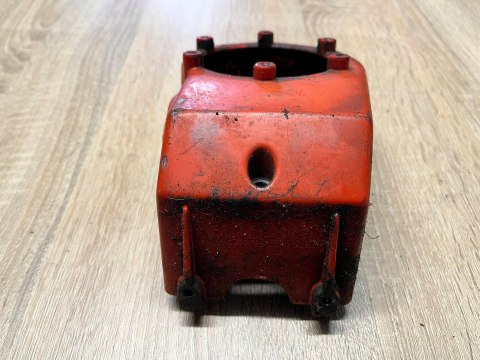 EFCO 400A OSŁONA OBUDOWA POKRYWA KORPUS EFCO 400A OSŁONA OBUDOWA POKRYWA KORPUS