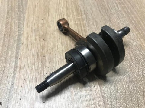 EFCO 400A WAŁ KORBOWY KORBOWÓD EFCO 400A WAŁ KORBOWY KORBOWÓD