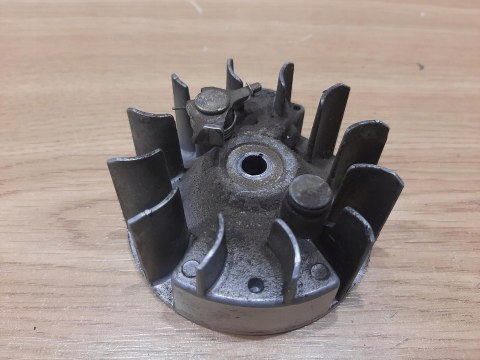 EFCO 8260 MAGNETO KOŁO MAGNESOWE EFCO 8260 MAGNETO KOŁO MAGNESOWE