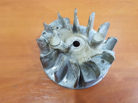 EFCO 8260 MAGNETO KOŁO MAGNESOWE EFCO 8260 MAGNETO KOŁO MAGNESOWE