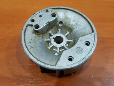 EFCO 8260 MAGNETO KOŁO MAGNESOWE EFCO 8260 MAGNETO KOŁO MAGNESOWE