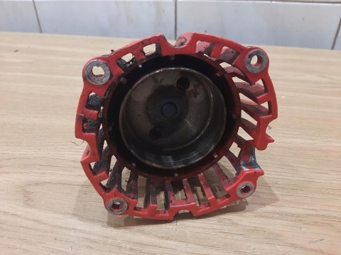 EFCO 8260 OSŁONA OBUDOWA BĘBEN DZWON SPRZĘGŁA EFCO 8260 OSŁONA OBUDOWA BĘBEN DZWON SPRZĘGŁA