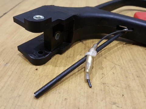 KAWASAKI TH 23 RĄCZKA GAZU RĘKOJEŚĆ UCHWYT KAWASAKI TH 23 RĄCZKA GAZU RĘKOJEŚĆ UCHWYT