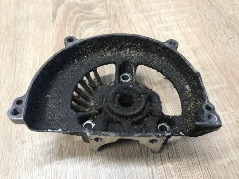 KAWASAKI TJ 27 KARTER OBUDOWA SILNIKA KORPUS KAWASAKI TJ 27 KARTER OBUDOWA SILNIKA KORPUS