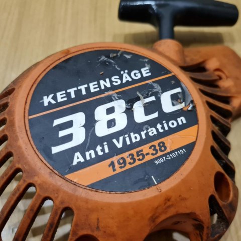 KETTENSAGE 38CC 1935-38 SZARPAK STARTER OBUDOWA OSŁONA KETTENSAGE 38CC 1935-38 SZARPAK STARTER OBUDOWA OSŁONA