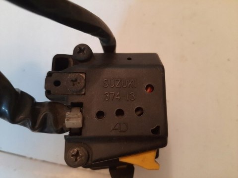 PRZEŁĄCZNIK LEWY SUZUKI GSXF 1100 GV72C 374-13 PRZEŁĄCZNIK LEWY SUZUKI GSXF 1100 GV72C 374-13