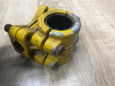 KAWASAKI TG 33 UCHWYT MOCOWANIE OBEJMA KAWASAKI TG 33 UCHWYT MOCOWANIE OBEJMA
