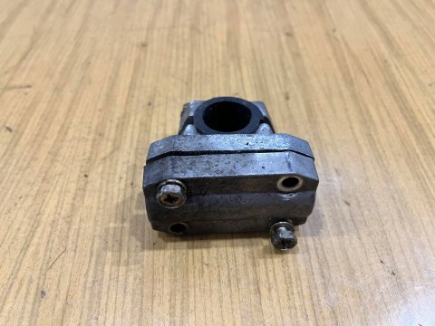 KAWASAKI TG 33 UCHWYT MOCOWANIE OBEJMA KAWASAKI TG 33 UCHWYT MOCOWANIE OBEJMA