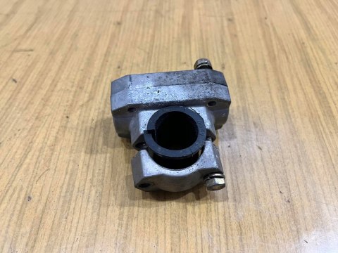 KAWASAKI TG 33 UCHWYT MOCOWANIE OBEJMA KAWASAKI TG 33 UCHWYT MOCOWANIE OBEJMA